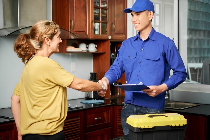 Buld-in Microwave Repair in Miami, FL: Smart Fixes After Recent Power Fluctuations